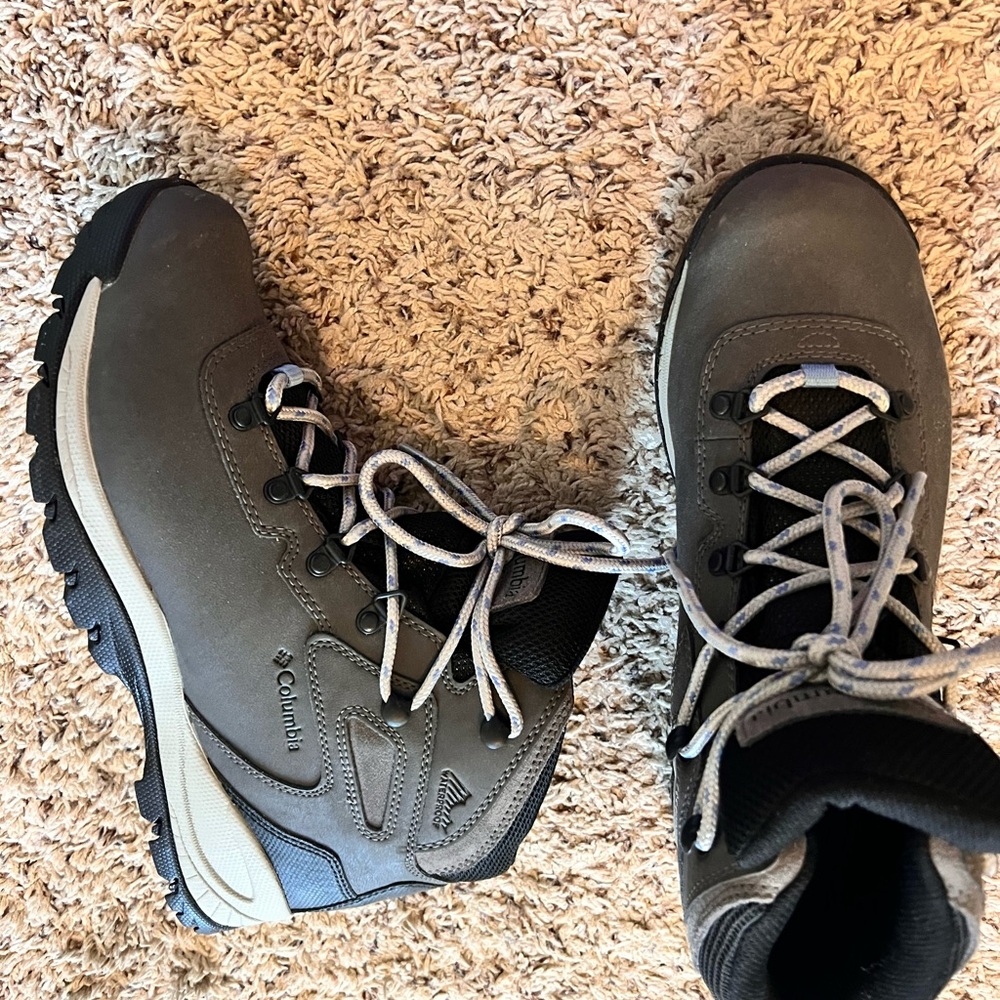 Columbia Charcoal and Black Outdoor Boots